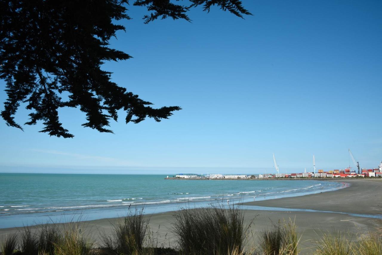 The Sanctuary Beach Side And Spa Bed and Breakfast Timaru Buitenkant foto