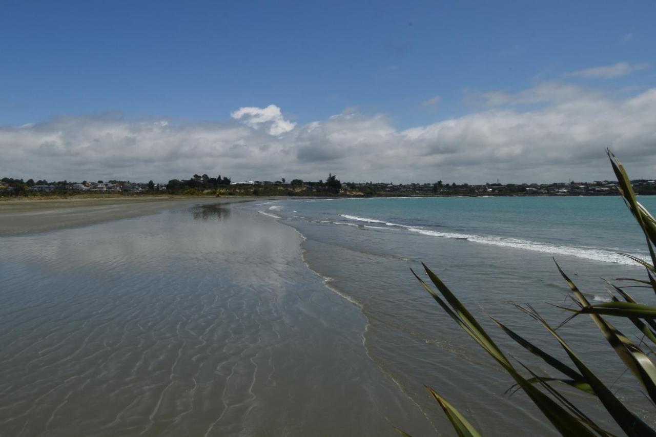 The Sanctuary Beach Side And Spa Bed and Breakfast Timaru Buitenkant foto